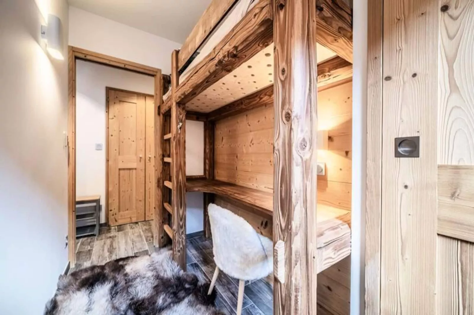 Résidence Les Portes Du Pleney-Niet-getagd