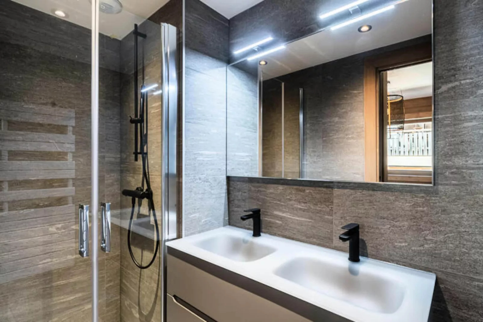 Résidence Le Vieux ChÊne - Niet-getagd