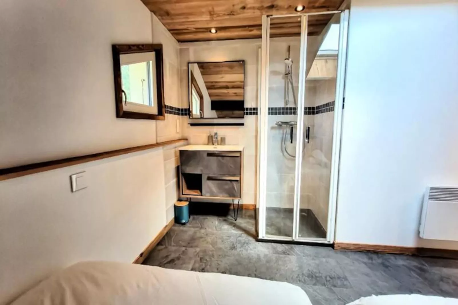 Résidence Le Shangri La-Niet-getagd