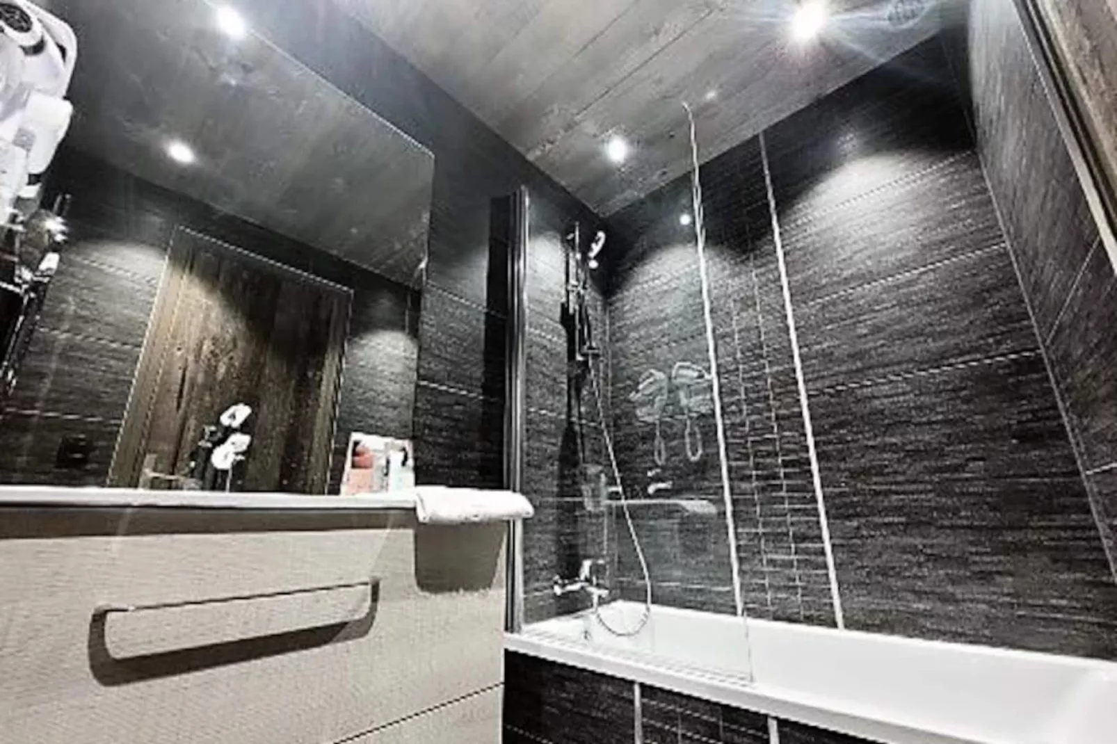 Résidence Cry De Lys-Niet-getagd