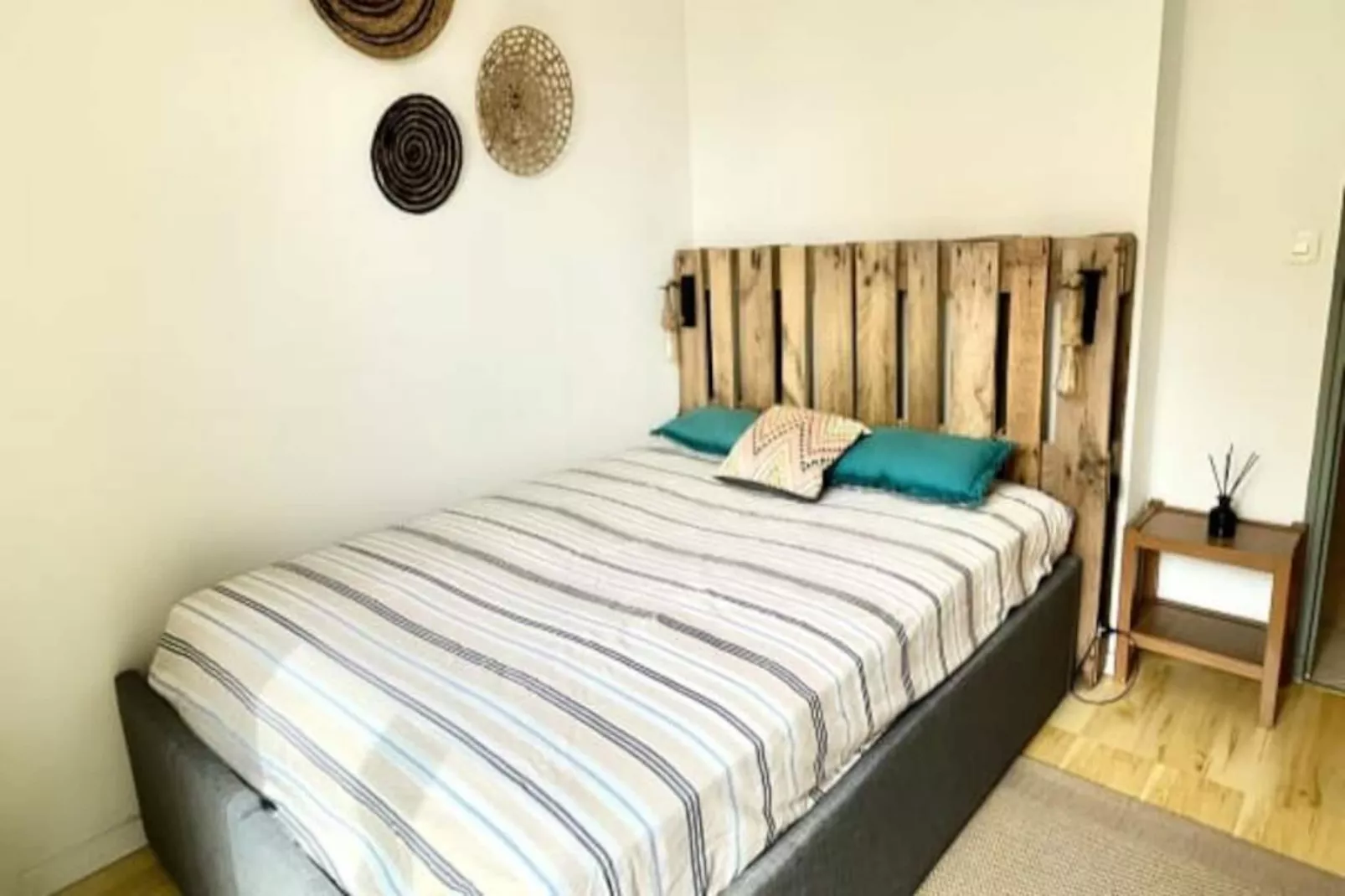 "le Romarin" - Clim Et 1 Place De Parking Priv&eacute;e-Niet-getagd