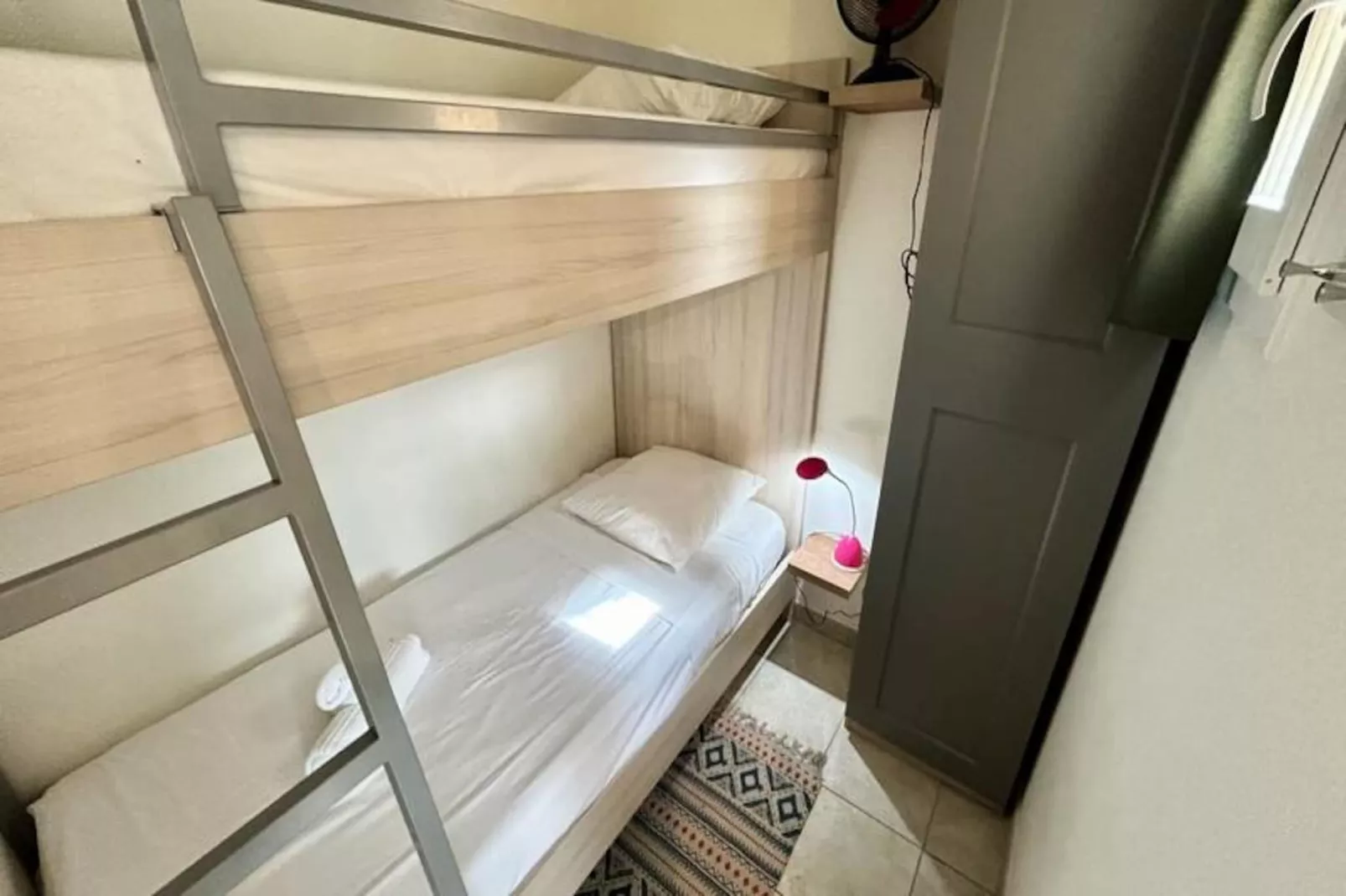 Résidence Appartement T2 Au Lavandou &ndash; Piscine, Parking & Proche Plage-Niet-getagd