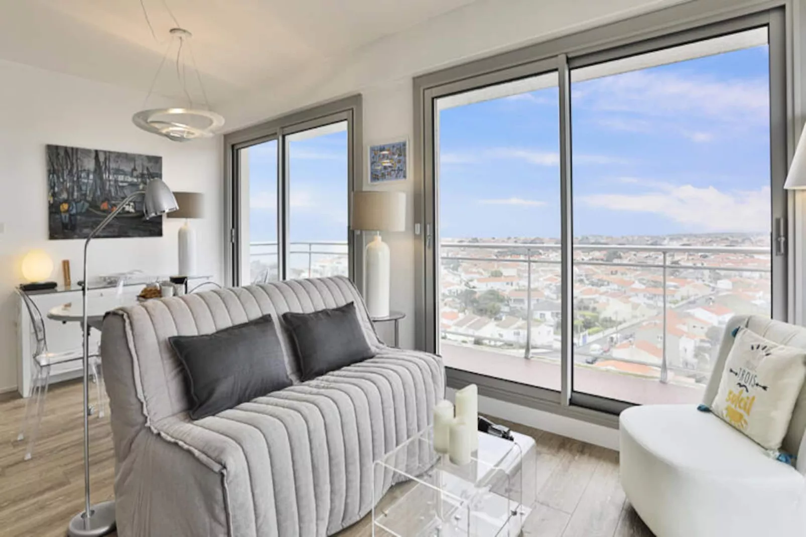 Appartements à Les Sables d'Olonne-Niet-getagd