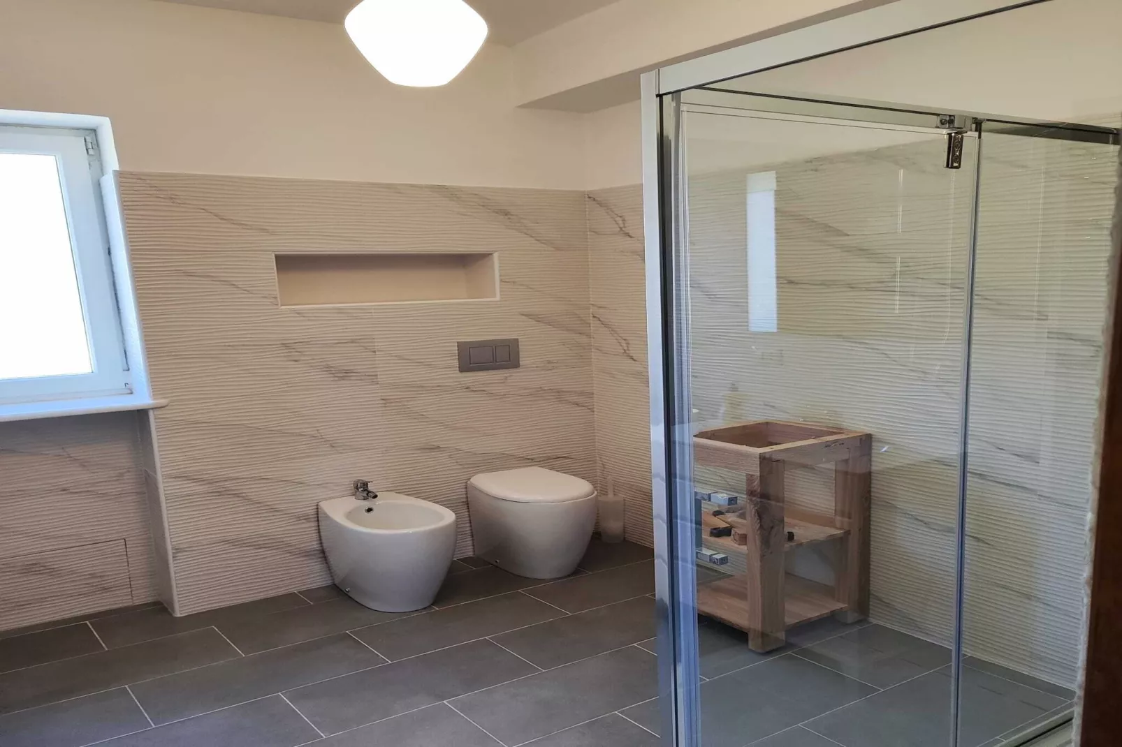 VILLA BIANCA-Badkamer