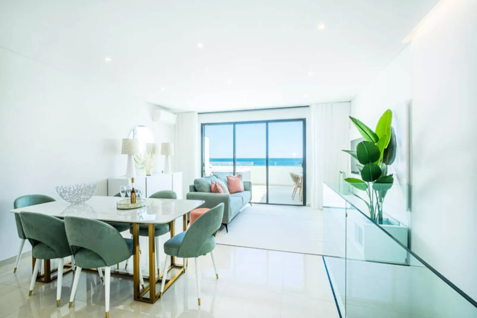 Appartements à Armaçao de Pera-Niet-getagd