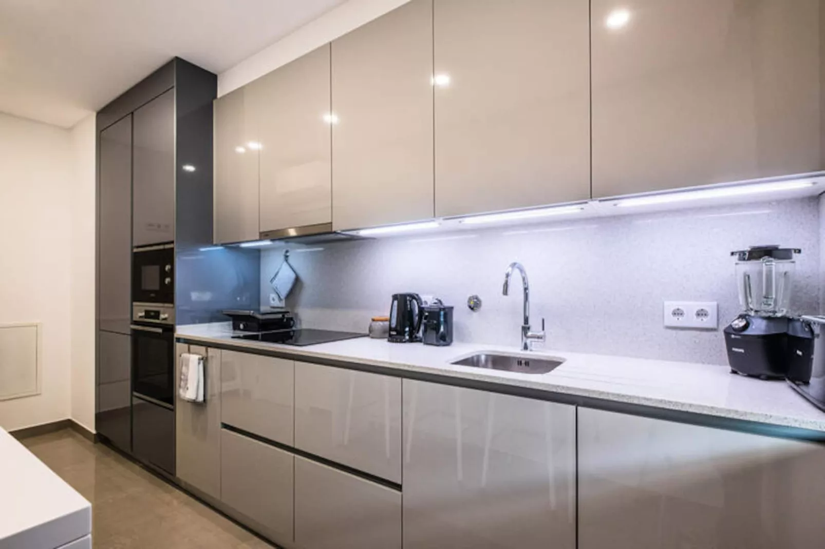 Appartements à Armaçao de Pera-Niet-getagd