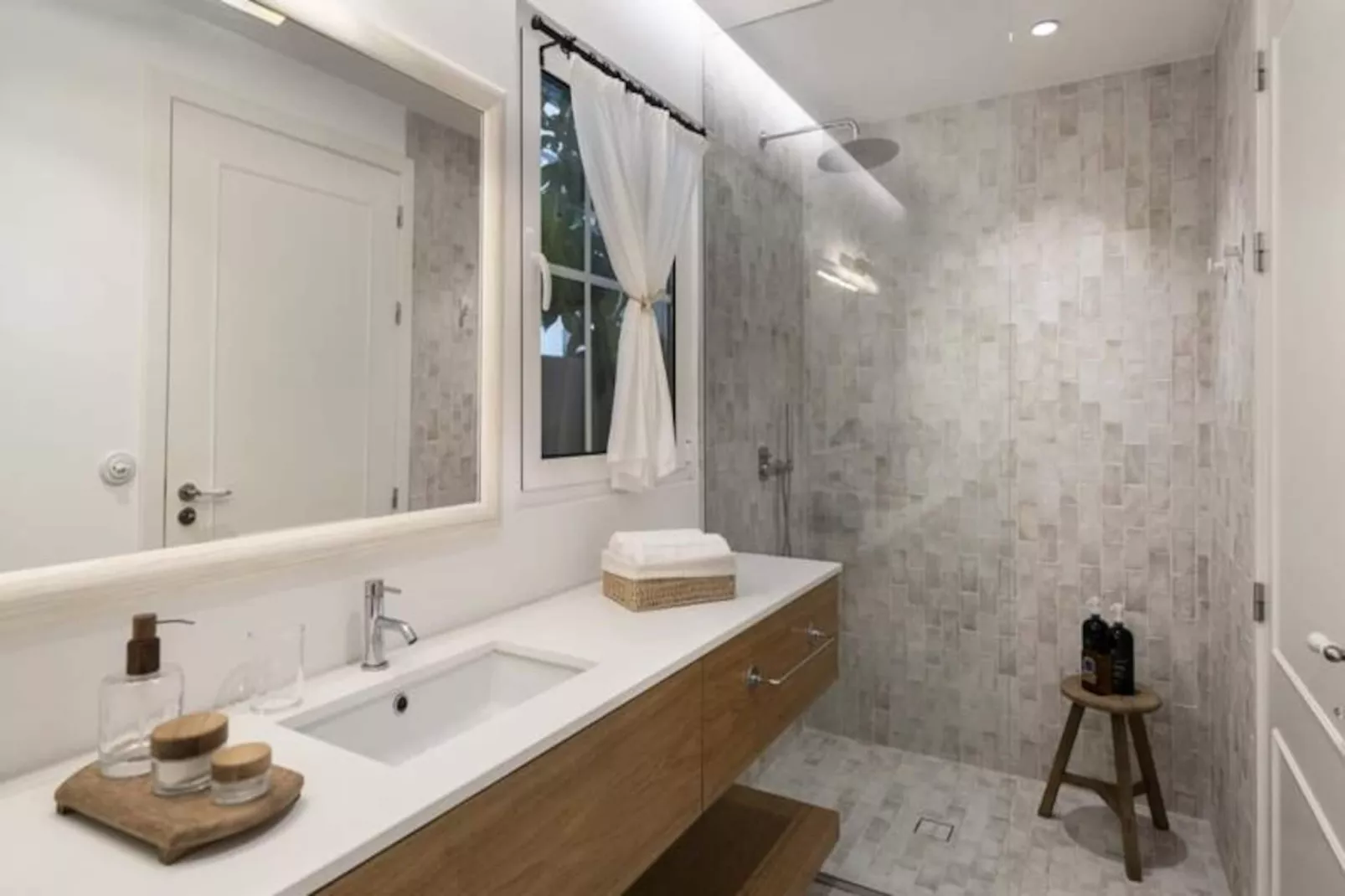 Résidence Quinta Marefe - Sur La Magnifique C&ocirc;te Ouest-Niet-getagd