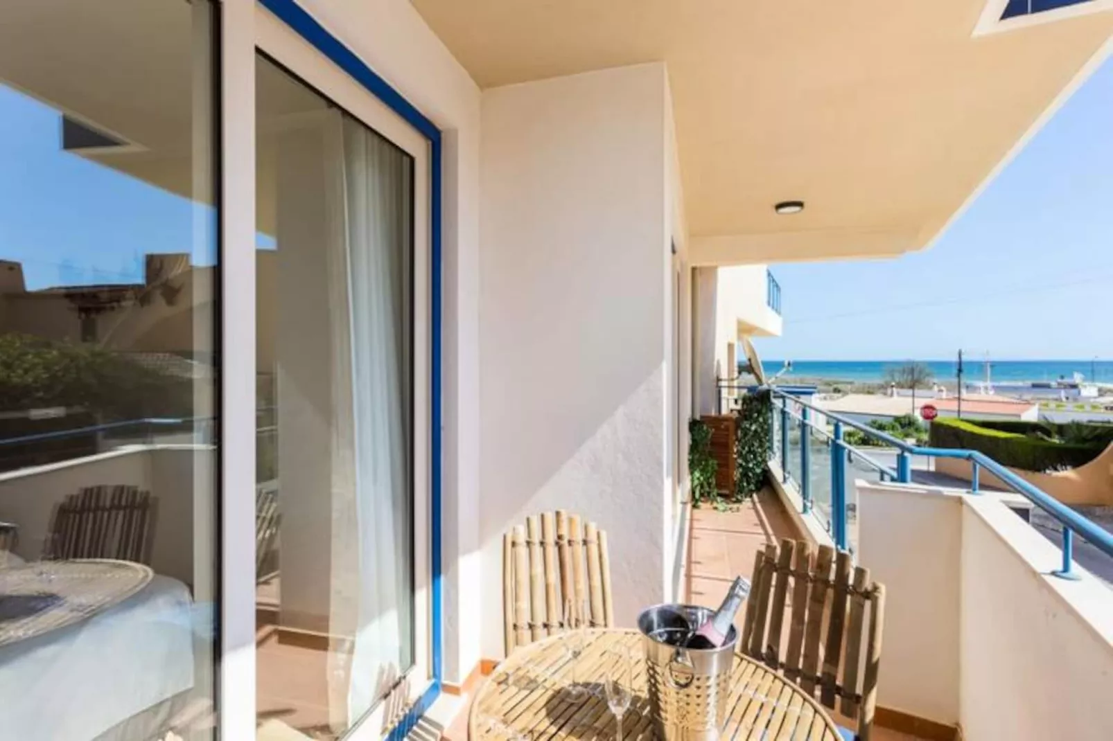 Meia Praia View Apartment-Niet-getagd