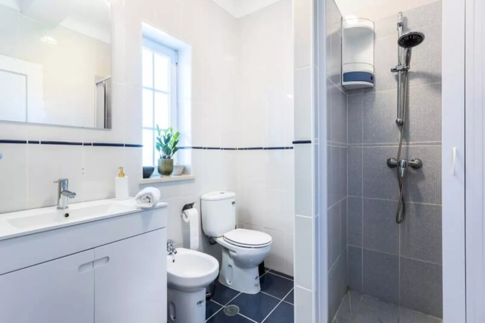 Olive House-Niet-getagd