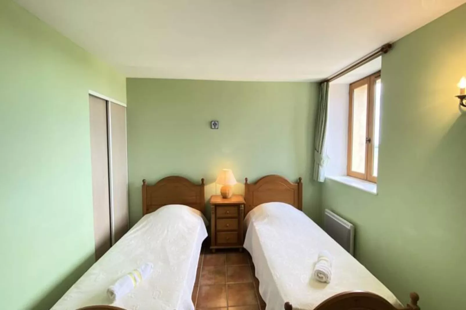 04b8 : Beau T3 Au Coeur Des Lavandes - Piscine-Niet-getagd