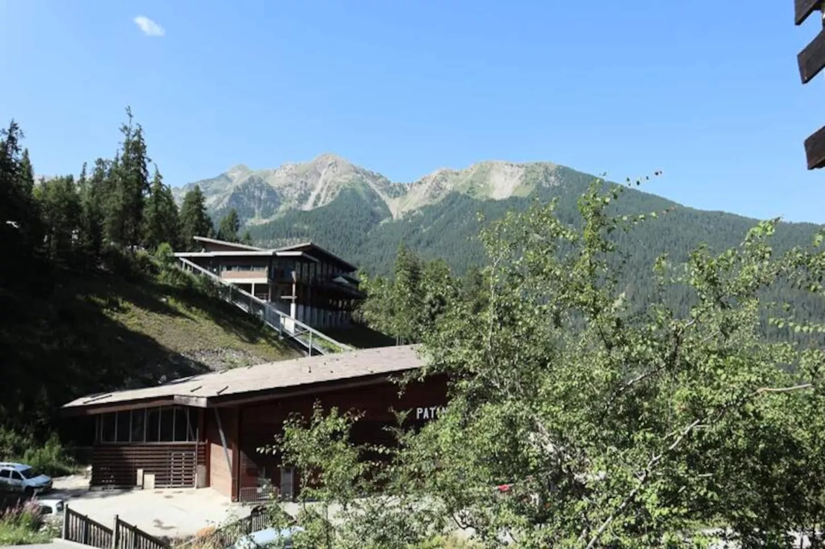 Résidence Balcon Orres-Niet-getagd