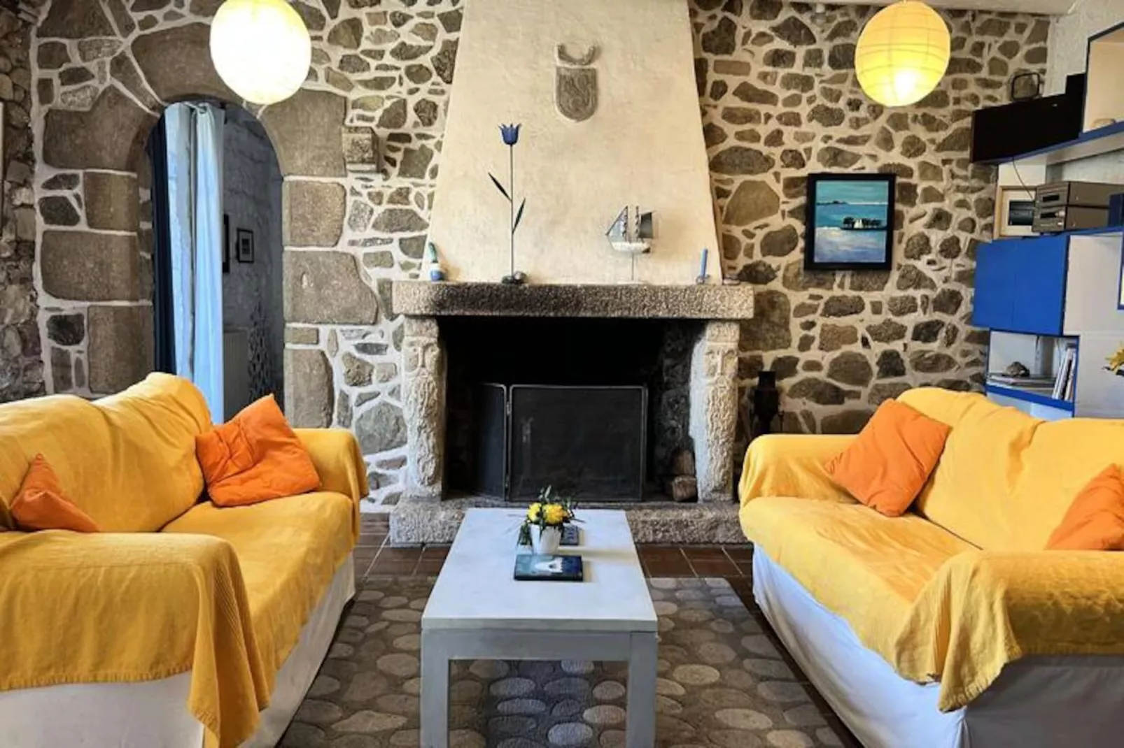 Résidence 1200-st Alban-Niet-getagd