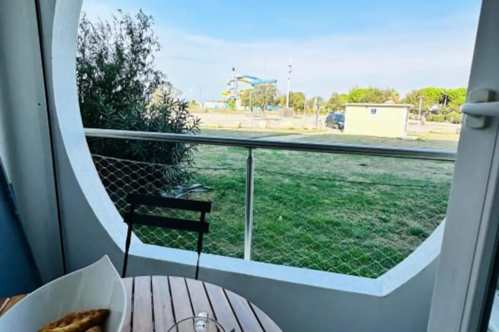 Résidence L'emeraude Au Soleil : Studio Avec Coin Nuit Dans R&eacute;sidence Sur La Plage-Niet-getagd