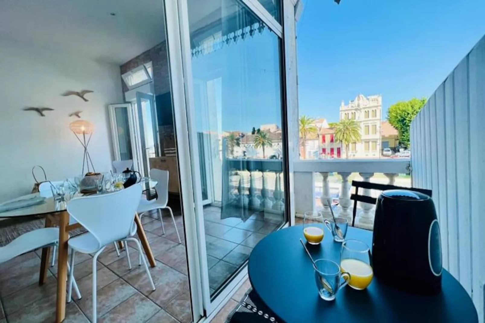Résidence Terrasse Du Port -appartement 2 Chambres Avec Vue Sur Le Canal-Niet-getagd