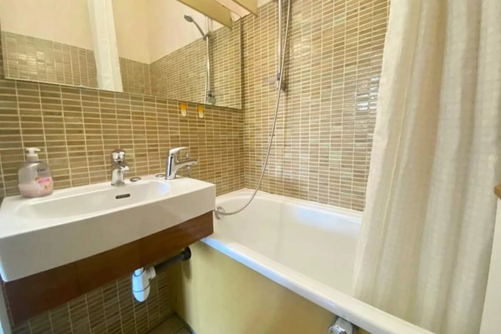 Résidence Les Jardins Du Port-Niet-getagd