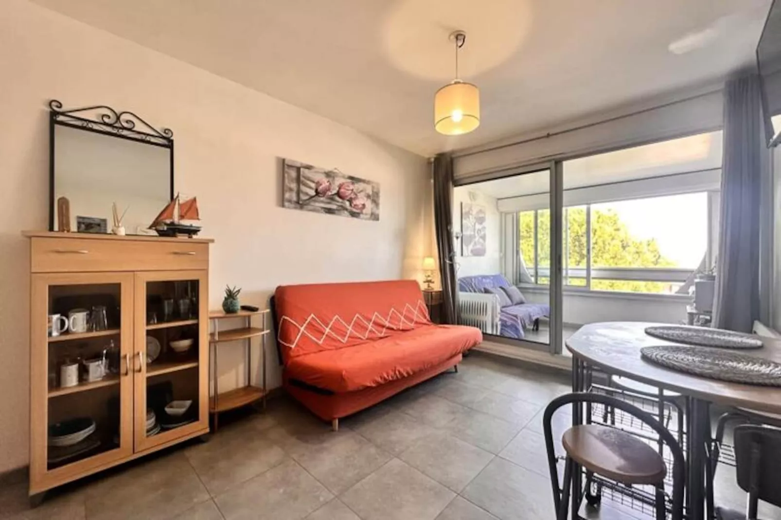 Résidence Studio Les Floralies 2 Personnes Dans R&eacute;sidence Avec Piscine-Niet-getagd