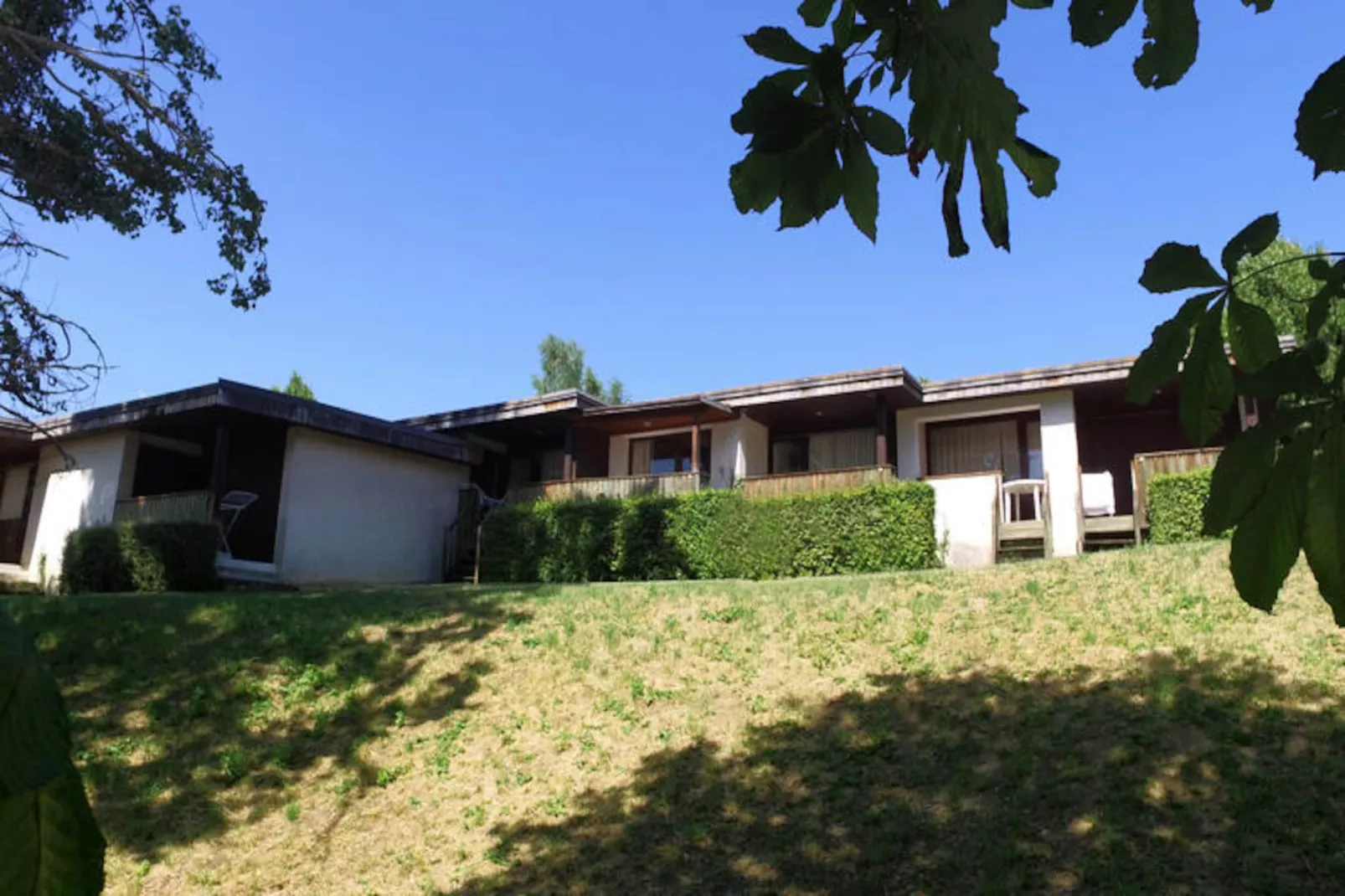 VVF Montpeyroux Auvergne-Niet-getagd