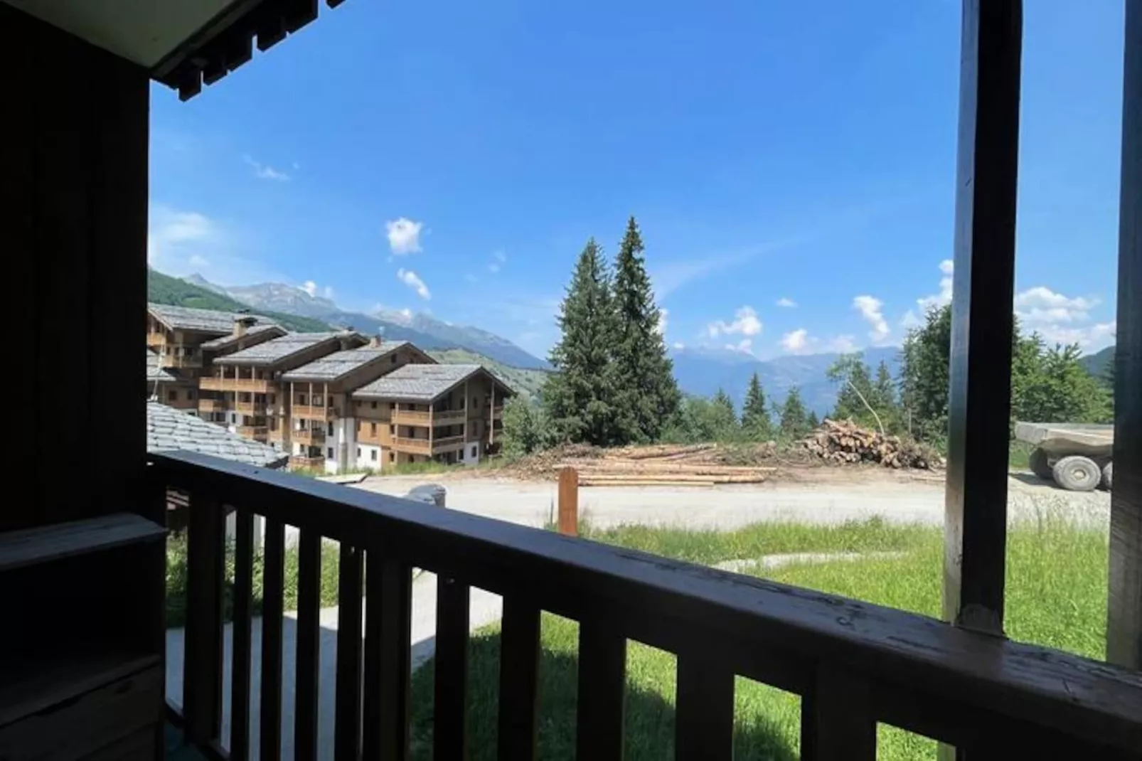 Résidence Lauziere Dessous G-Niet-getagd