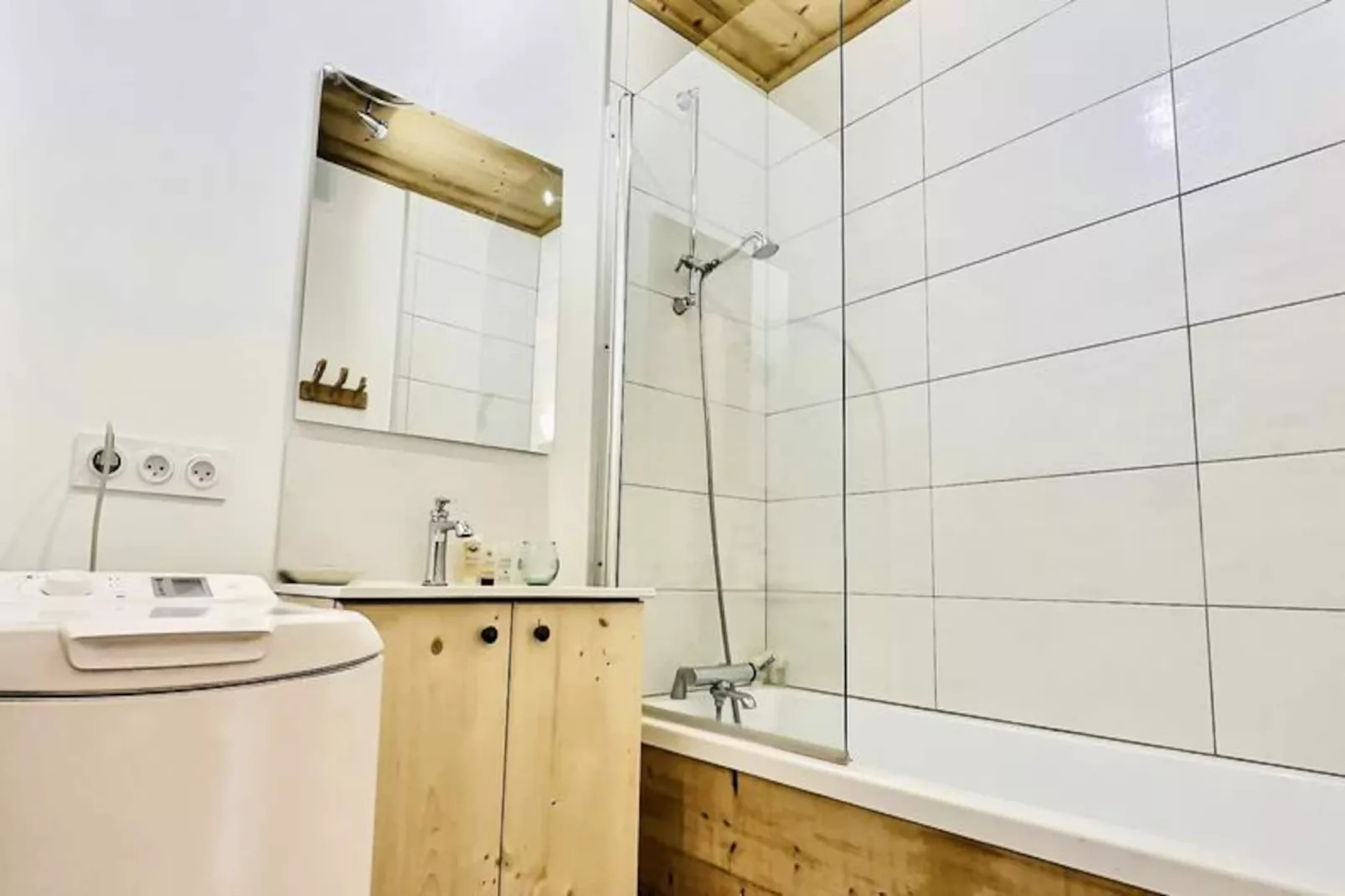 Le Chalet De La Tour-Niet-getagd