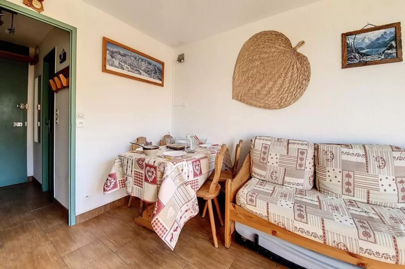 Résidence Chaviere-Niet-getagd