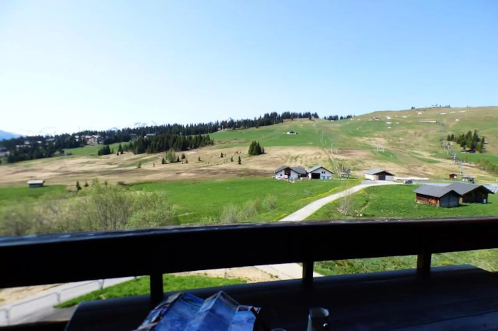 Résidence Coursiaudine-Niet-getagd