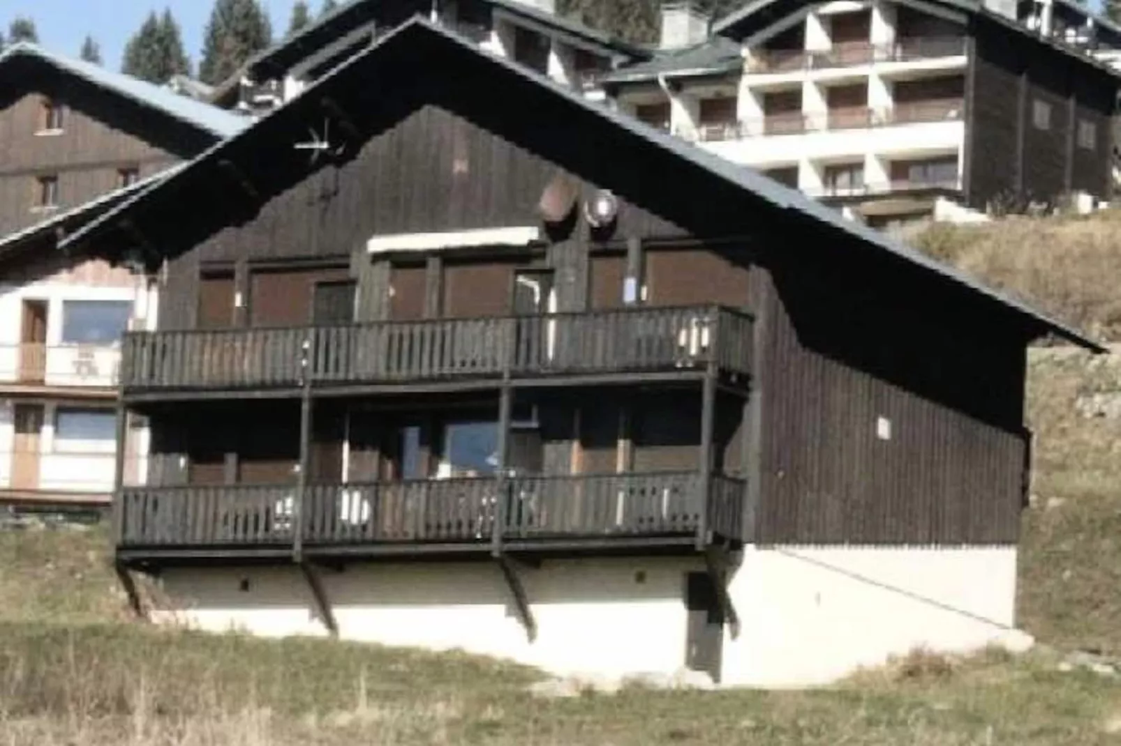 Résidence Gentianes-Niet-getagd