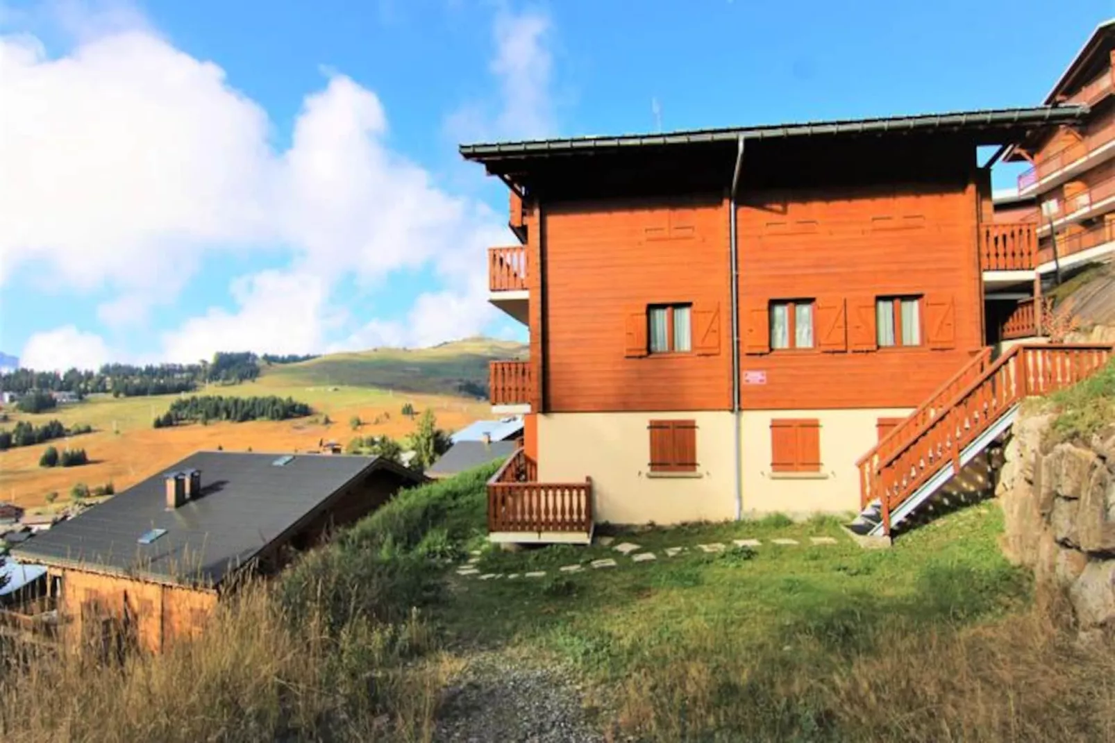 Résidence Chantoiseau-Niet-getagd