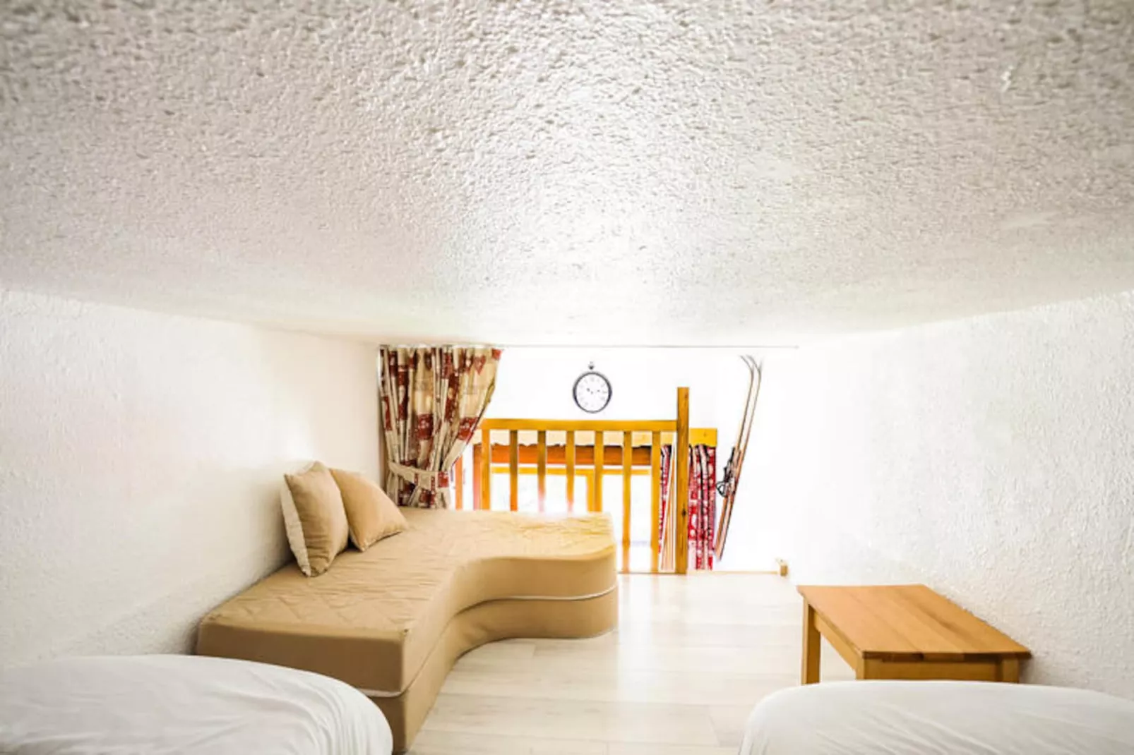 Résidence Pierre Blanche-Niet-getagd