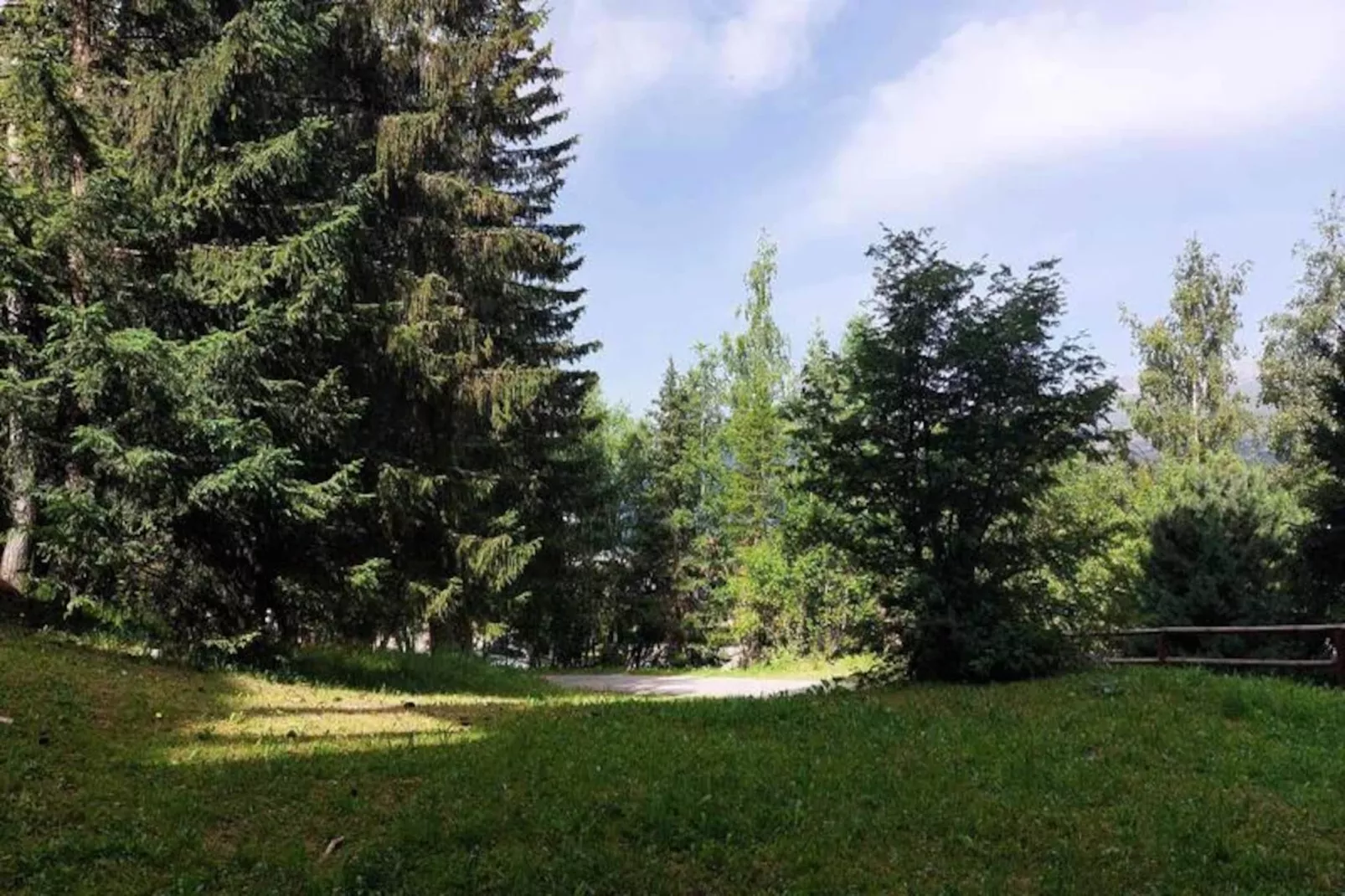 Résidence Mirantin 2-Niet-getagd