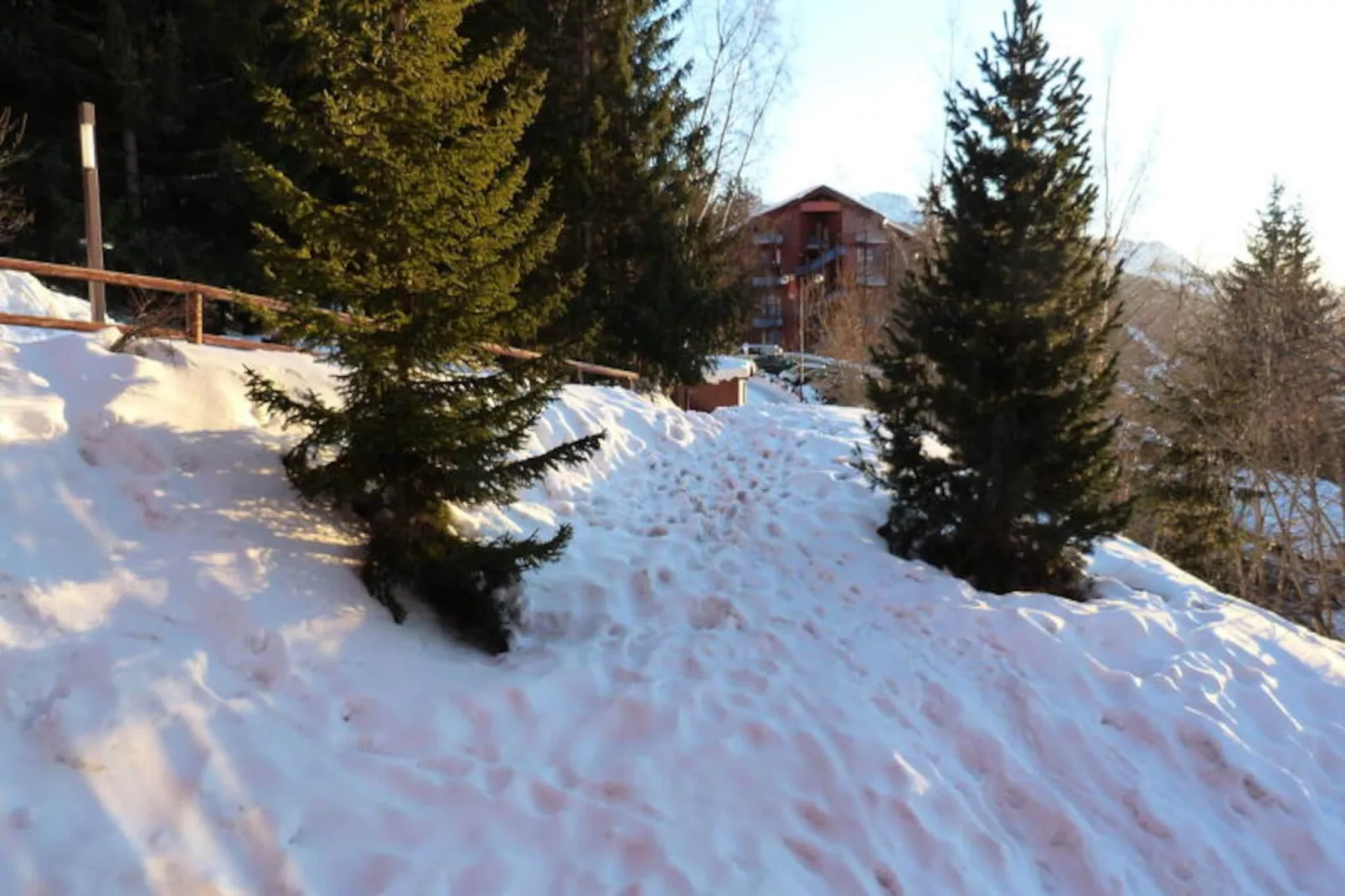 Résidence Mirantin 3-Niet-getagd