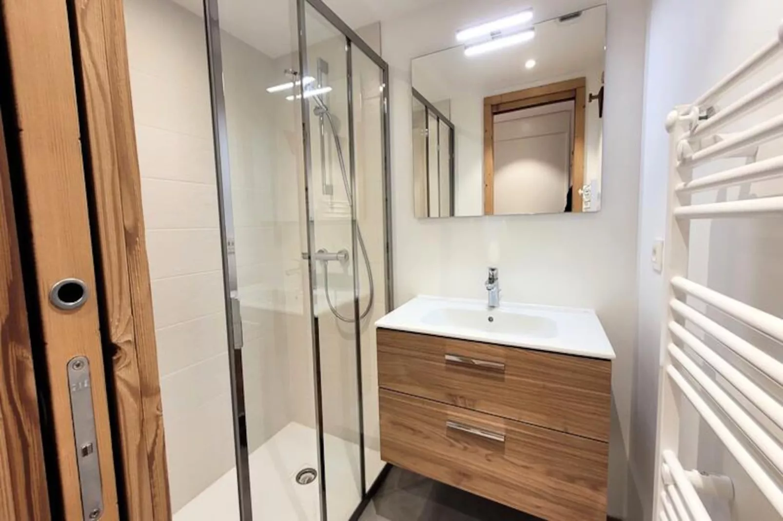 Résidence Le Clos D'arsene-Niet-getagd