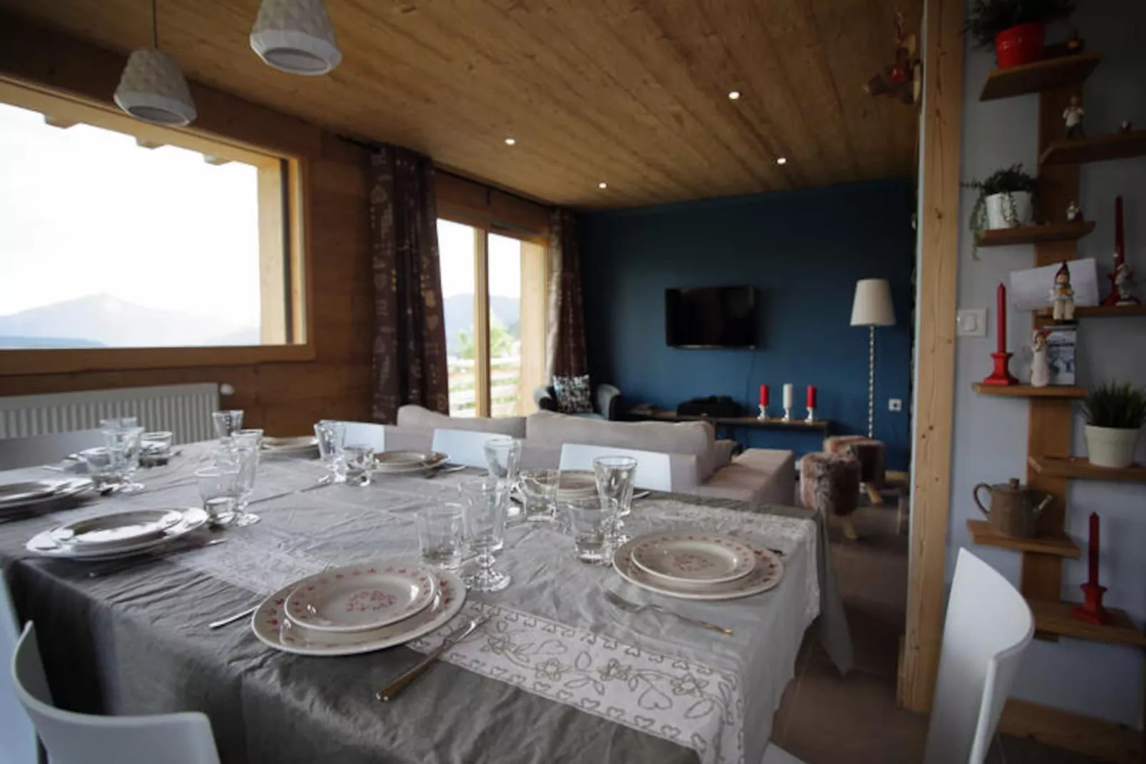 Chalets à Les Carroz-d'Arâches-Niet-getagd