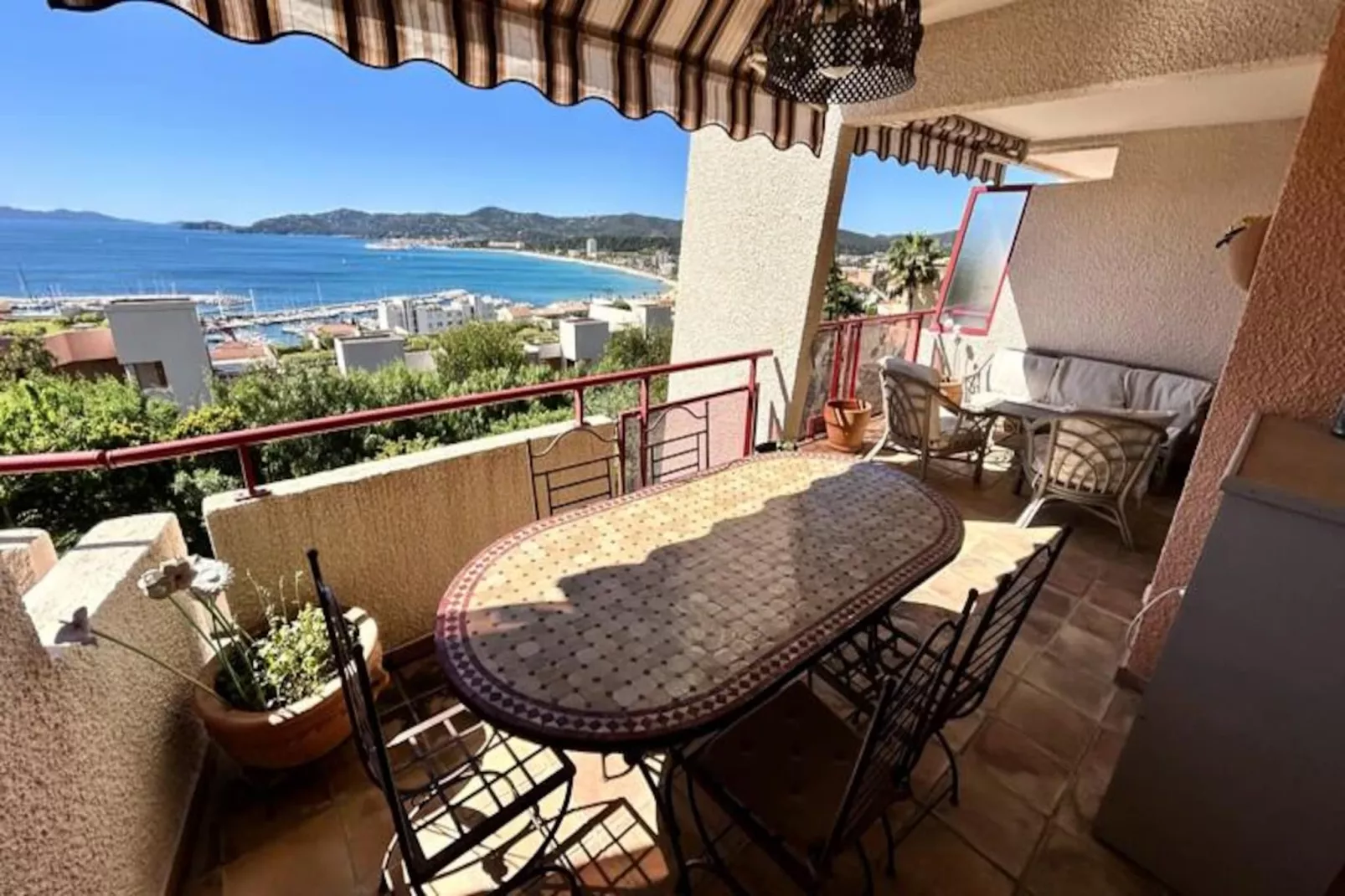 Résidence Appartement Atypique Avec Vue Mer, Piscine Et Charme à La Pagnol-Niet-getagd