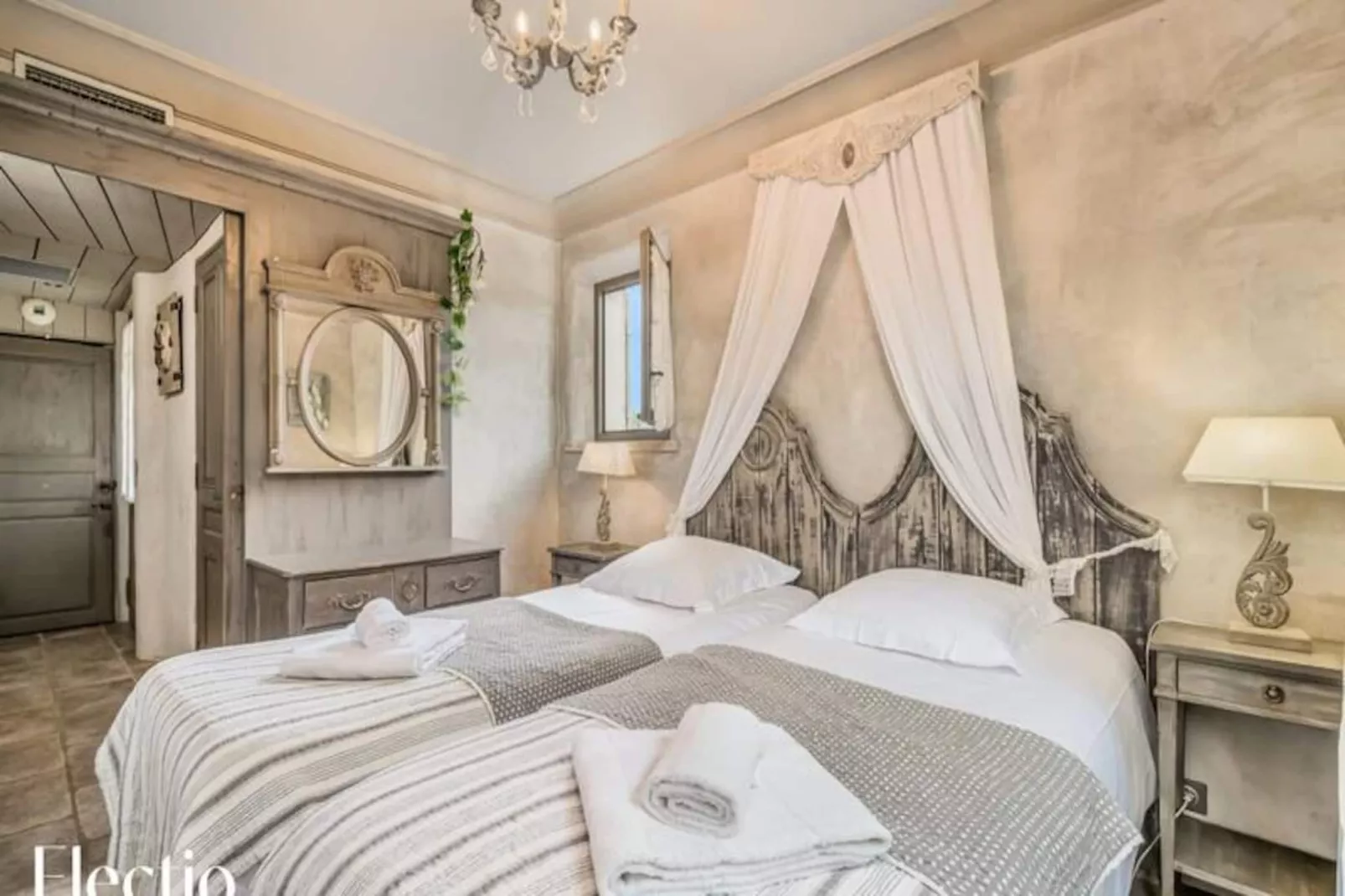 Loggia 1 Olivier | R&eacute;sidence Les Petitons-Niet-getagd