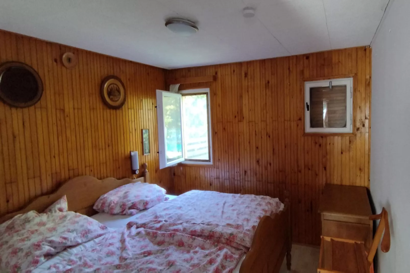 Ferienhaus Donauknie-Slaapkamer