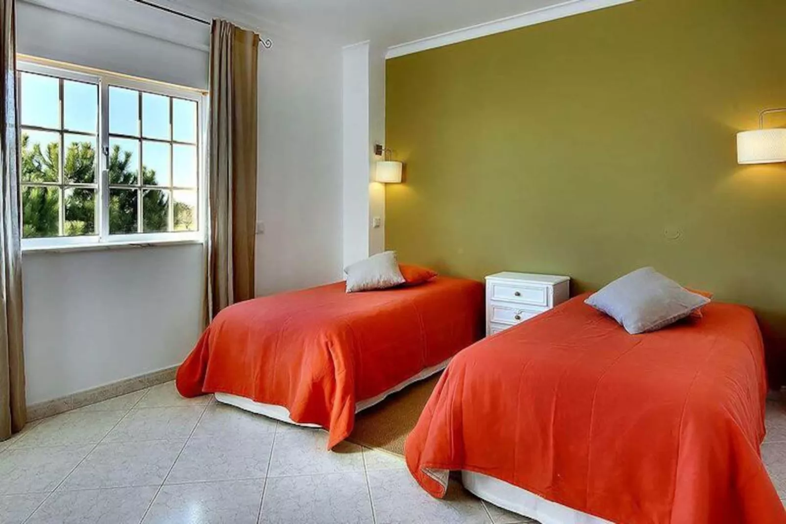 Maison à Guia-Niet-getagd