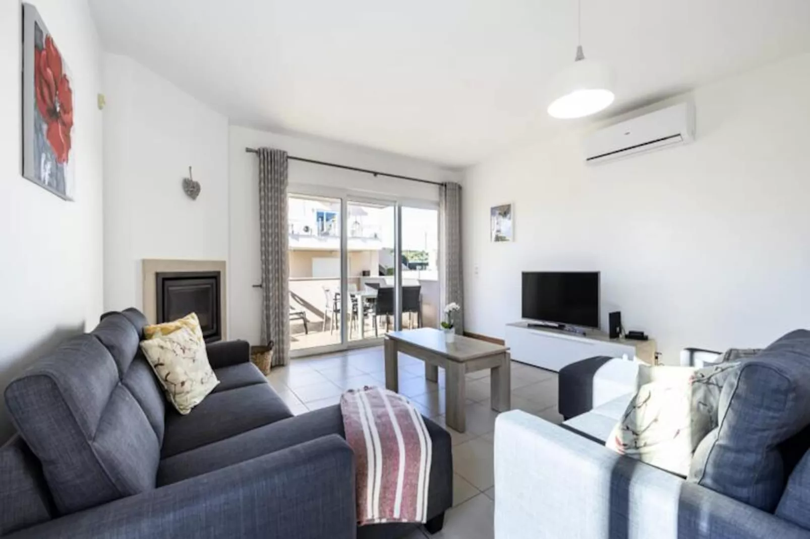 Supreme Lodge Burgau-Niet-getagd