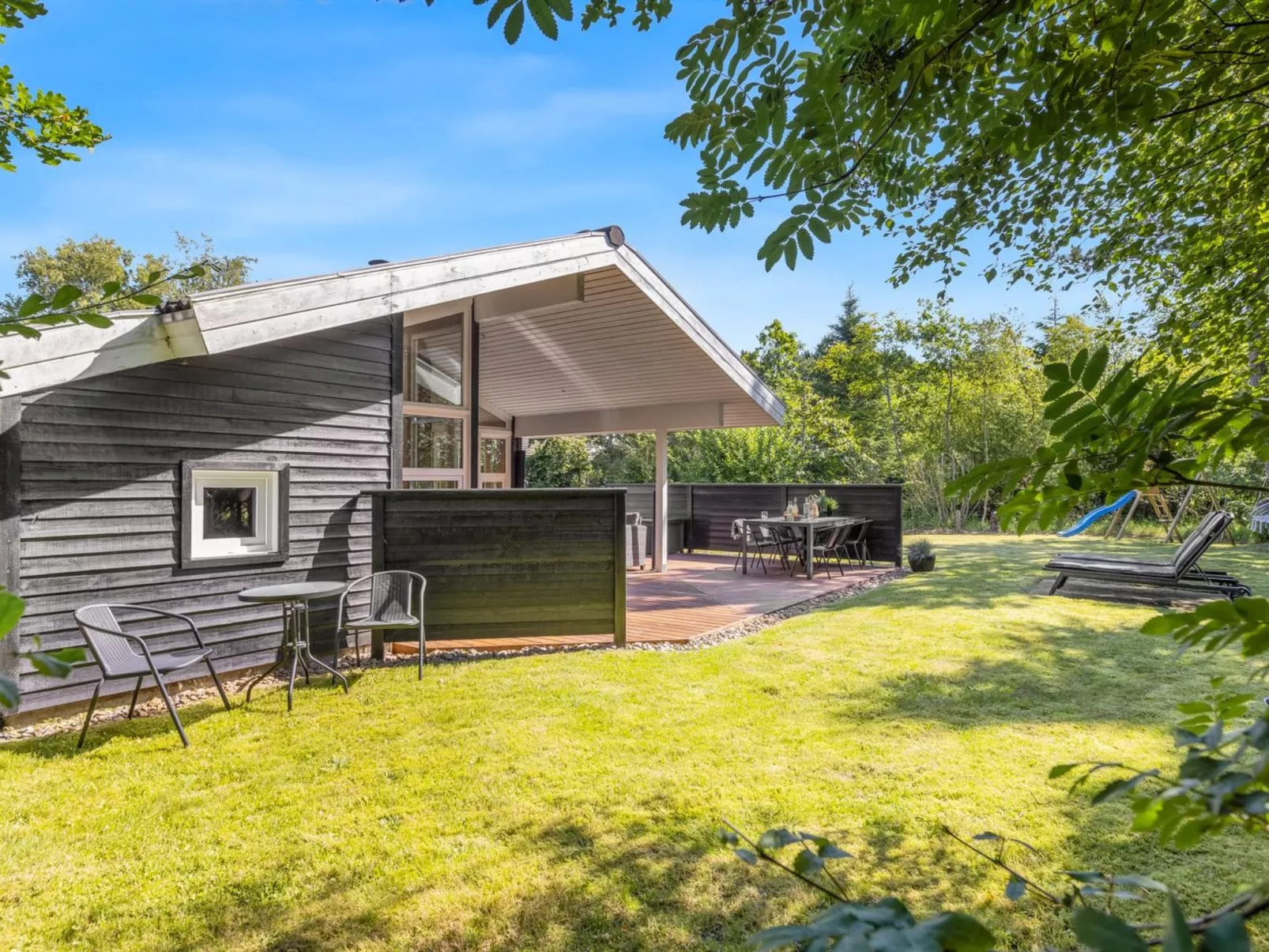 "Arny" - 1.5km from the sea-Buiten