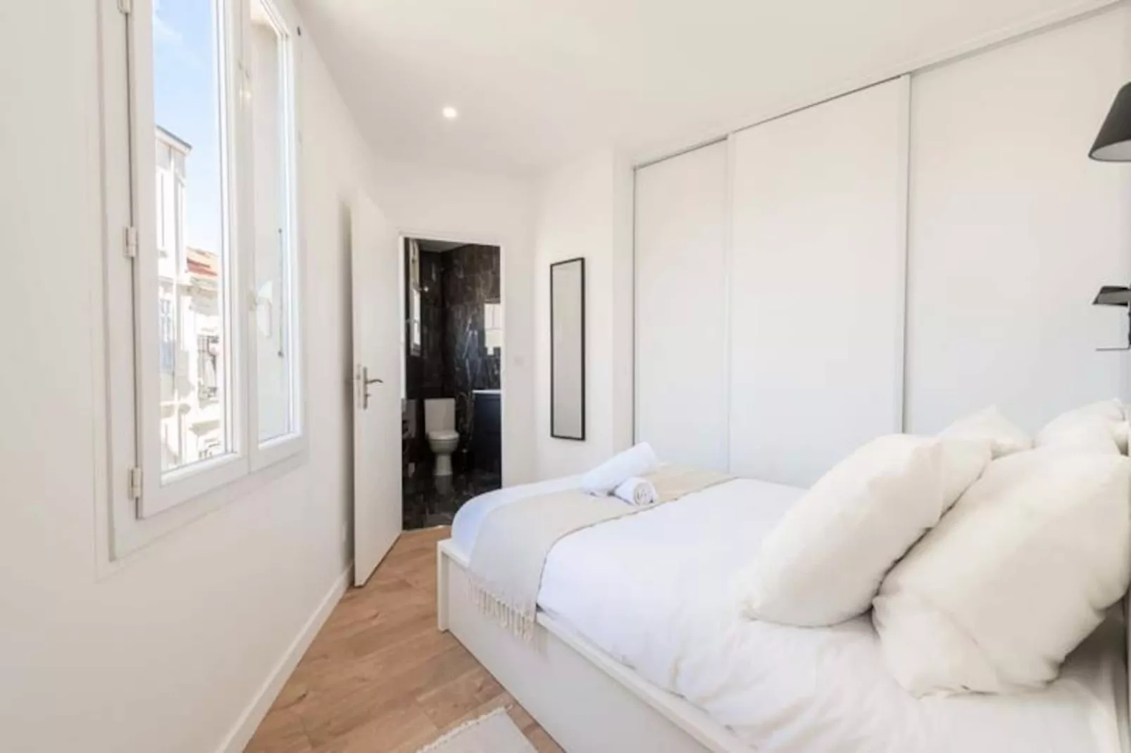 Résidence Cannes 2p Proche Centre-Niet-getagd