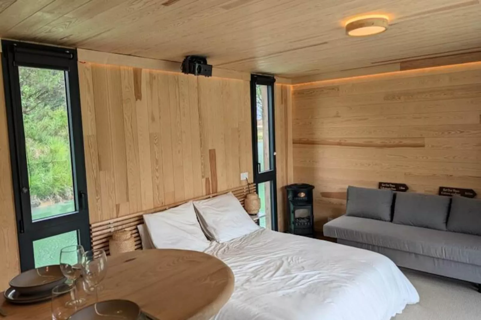 Lodge Sur L'eau En Dordogne-Niet-getagd