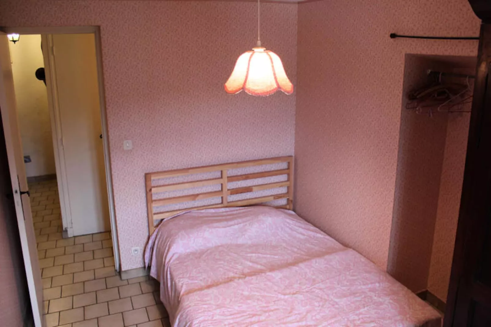 Maison à Entrechaux-Niet-getagd