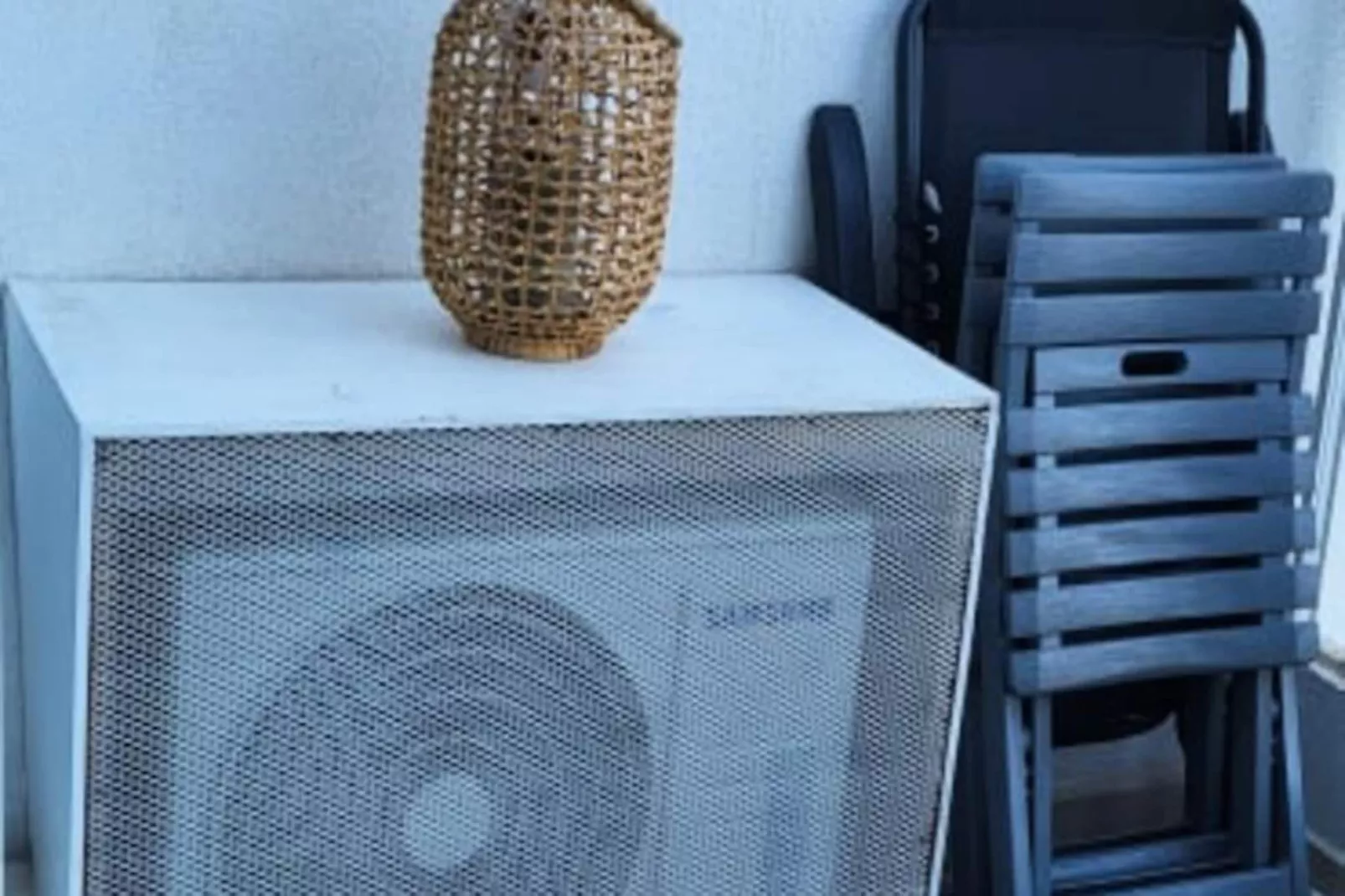 Résidence La Croisi&egrave;re : Vue Sur Les Bateaux, Balcon, R&eacute;nov&eacute;, Climatis&eacute;, Parking, .-Niet-getagd