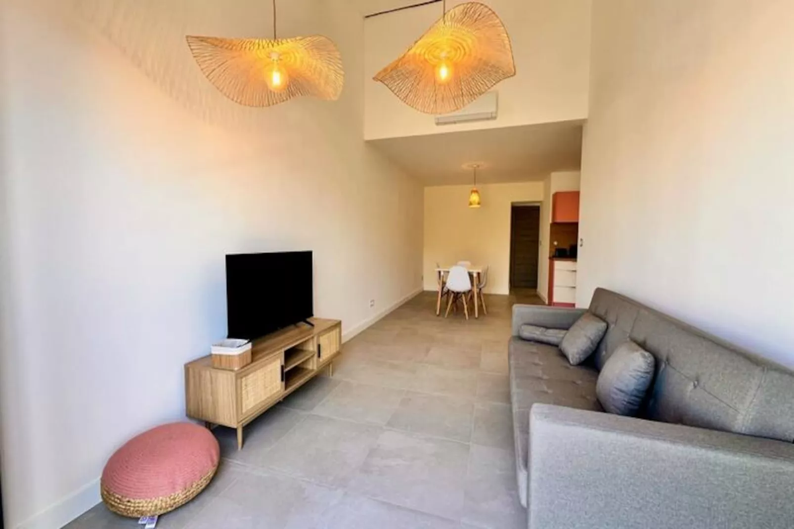 Résidence Les Poissons - Appartement Une Chambre Vue Canal-Niet-getagd