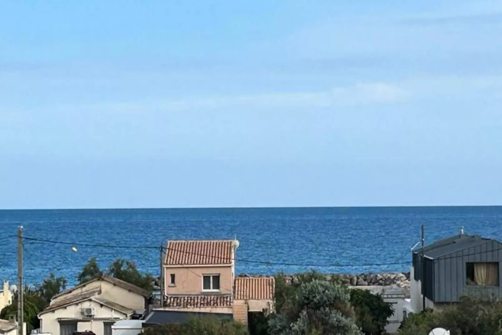 Terrasse Panoramique &agrave; 180&deg; Vue Mer Et &eacute;tang-Niet-getagd