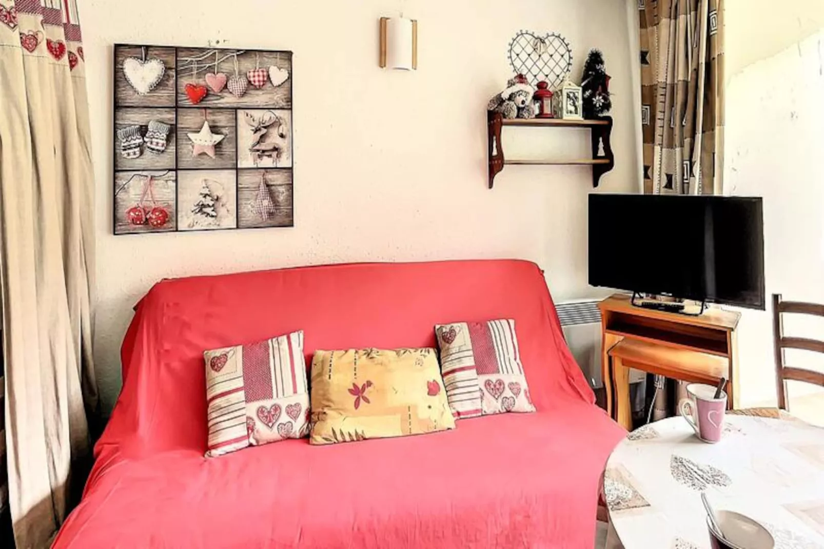 Résidence Baikonour-Niet-getagd