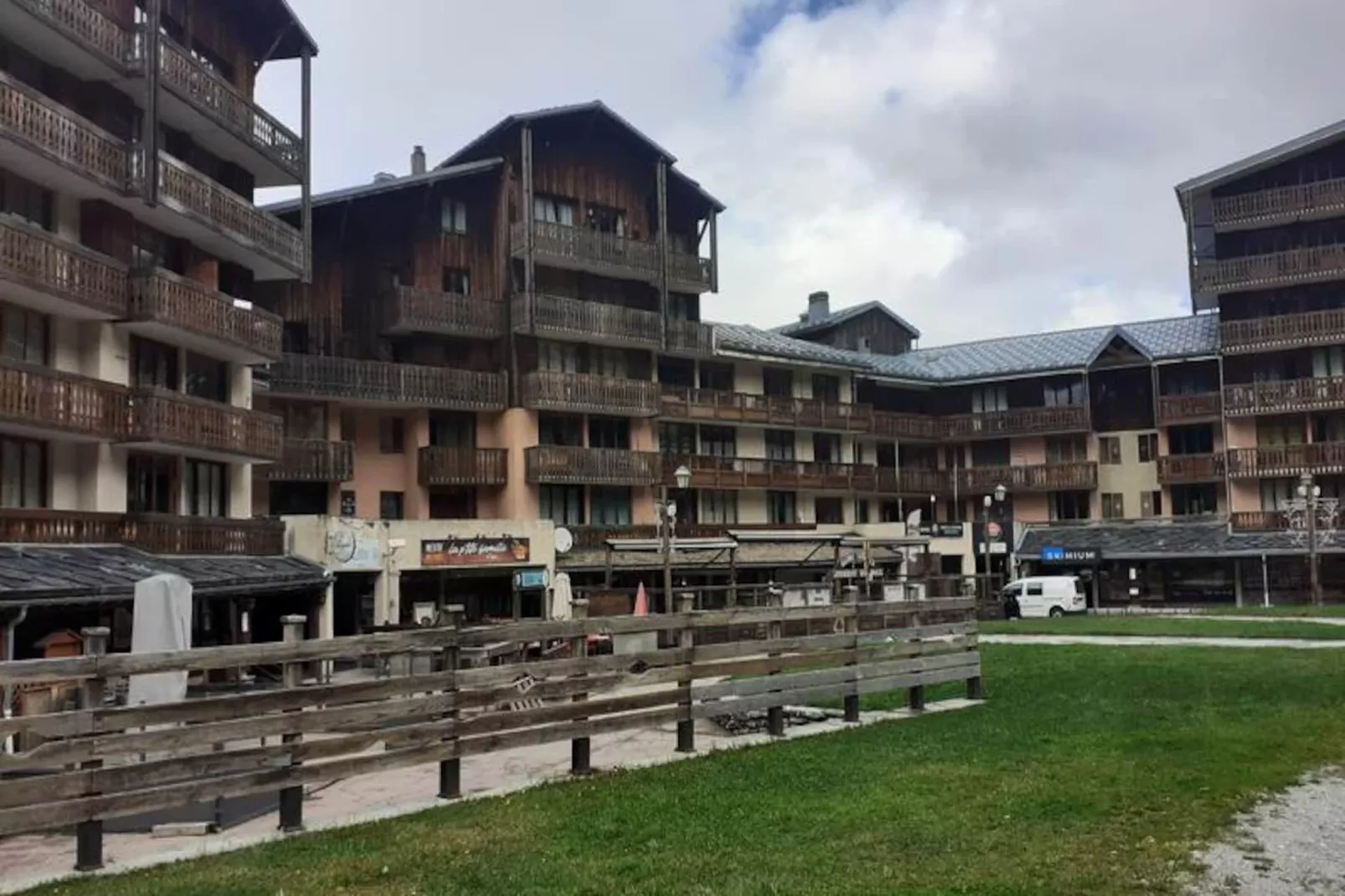 Résidence Thabor C-Niet-getagd