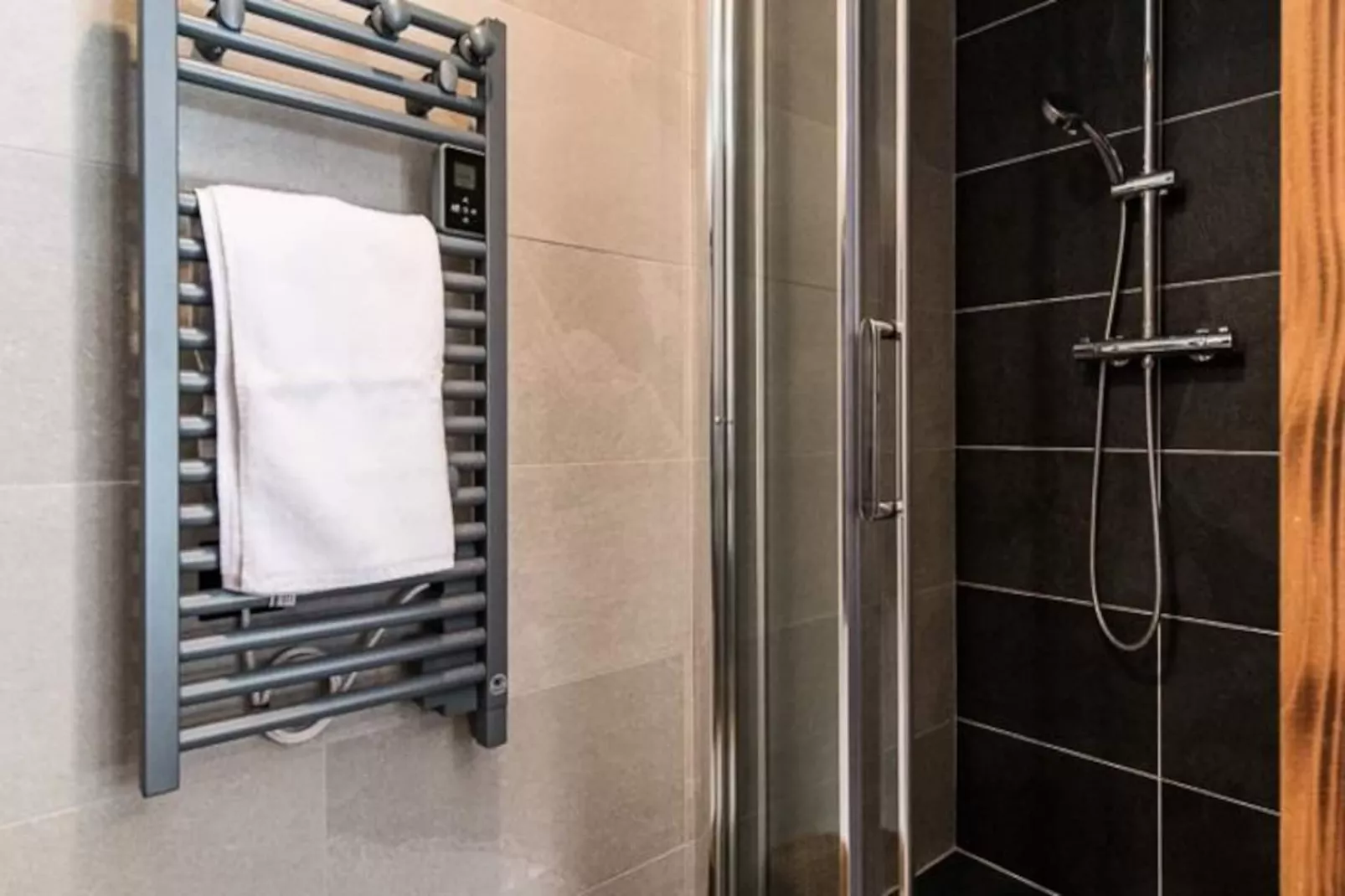 Résidence Les Aiguilles-Niet-getagd