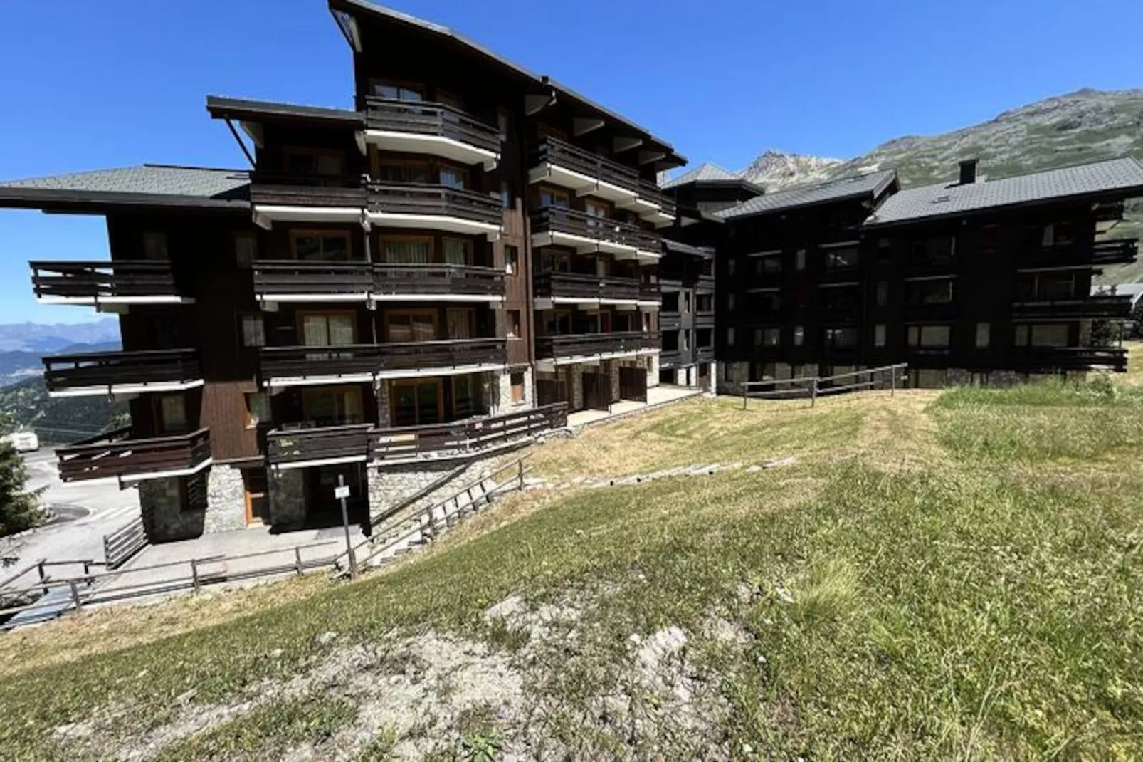 Résidence Lac Blanc-Niet-getagd