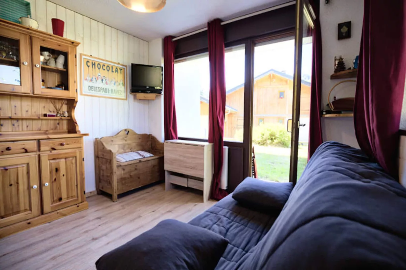 Résidence Le Champs Sous Jerome-Niet-getagd