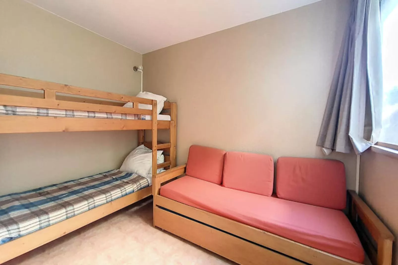 Résidence Les Lauzes-Niet-getagd